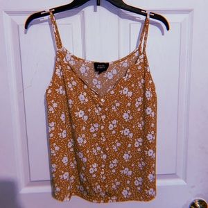 Fifty street floral tank top!